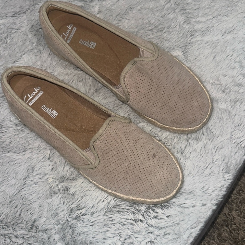 Women’s Clark’s shoes